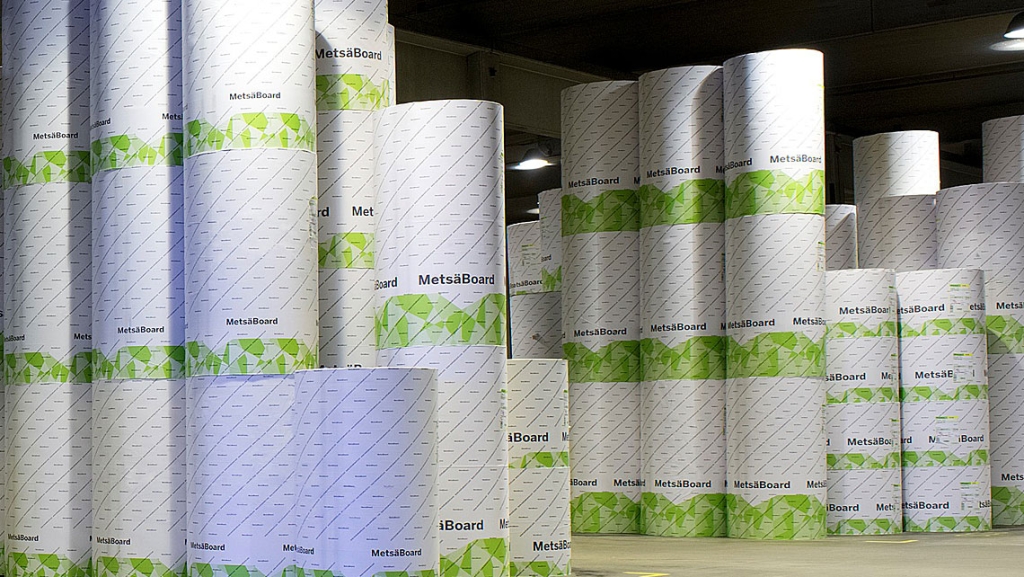 Paper reels at Metsä Board warehouse.