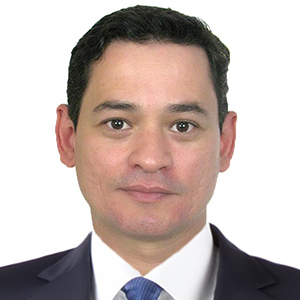 Juliano Santos.